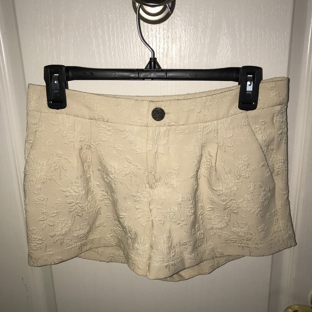 Cream floral shorts